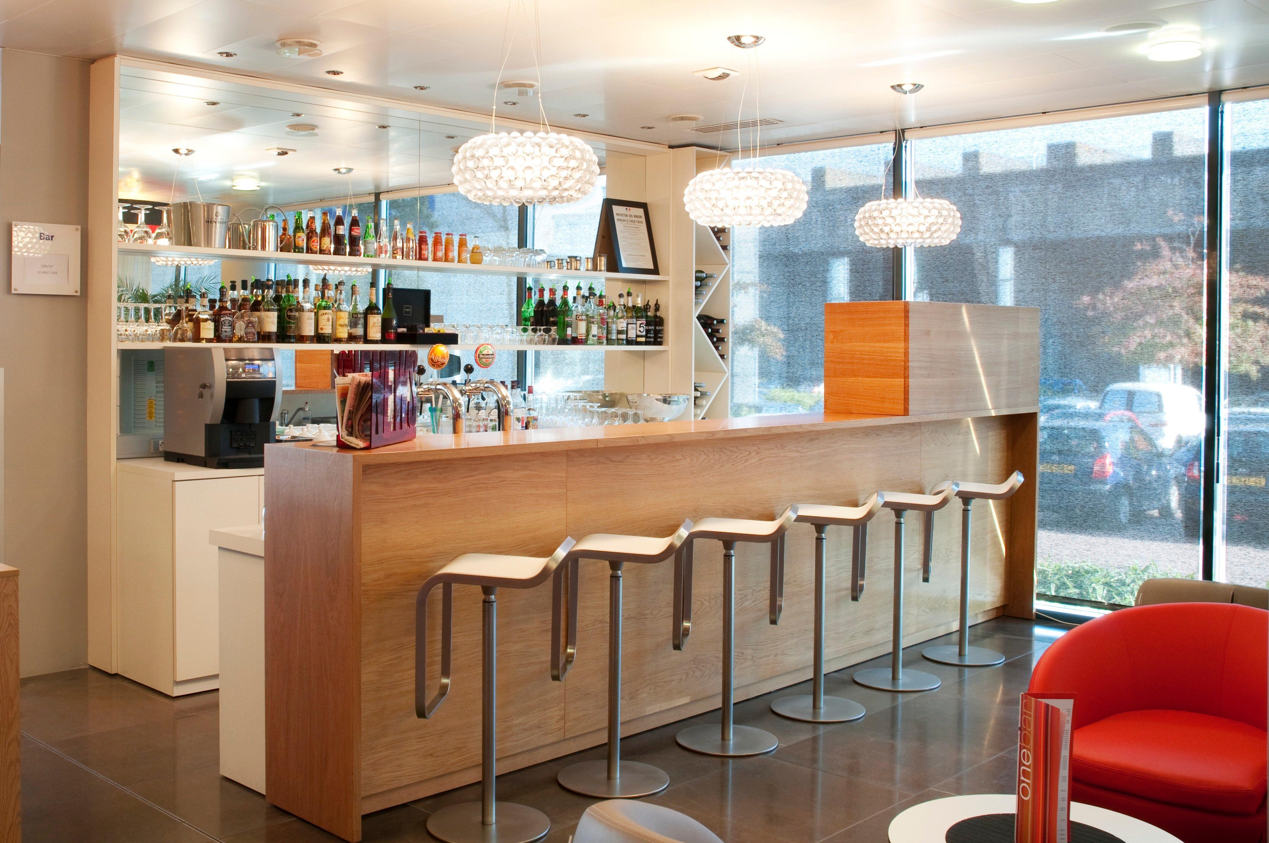 Holiday Inn Express Saint-Nazaire By Ihg Restoran gambar